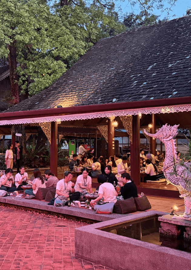 Dinner - Khum Khantoke Restaurant