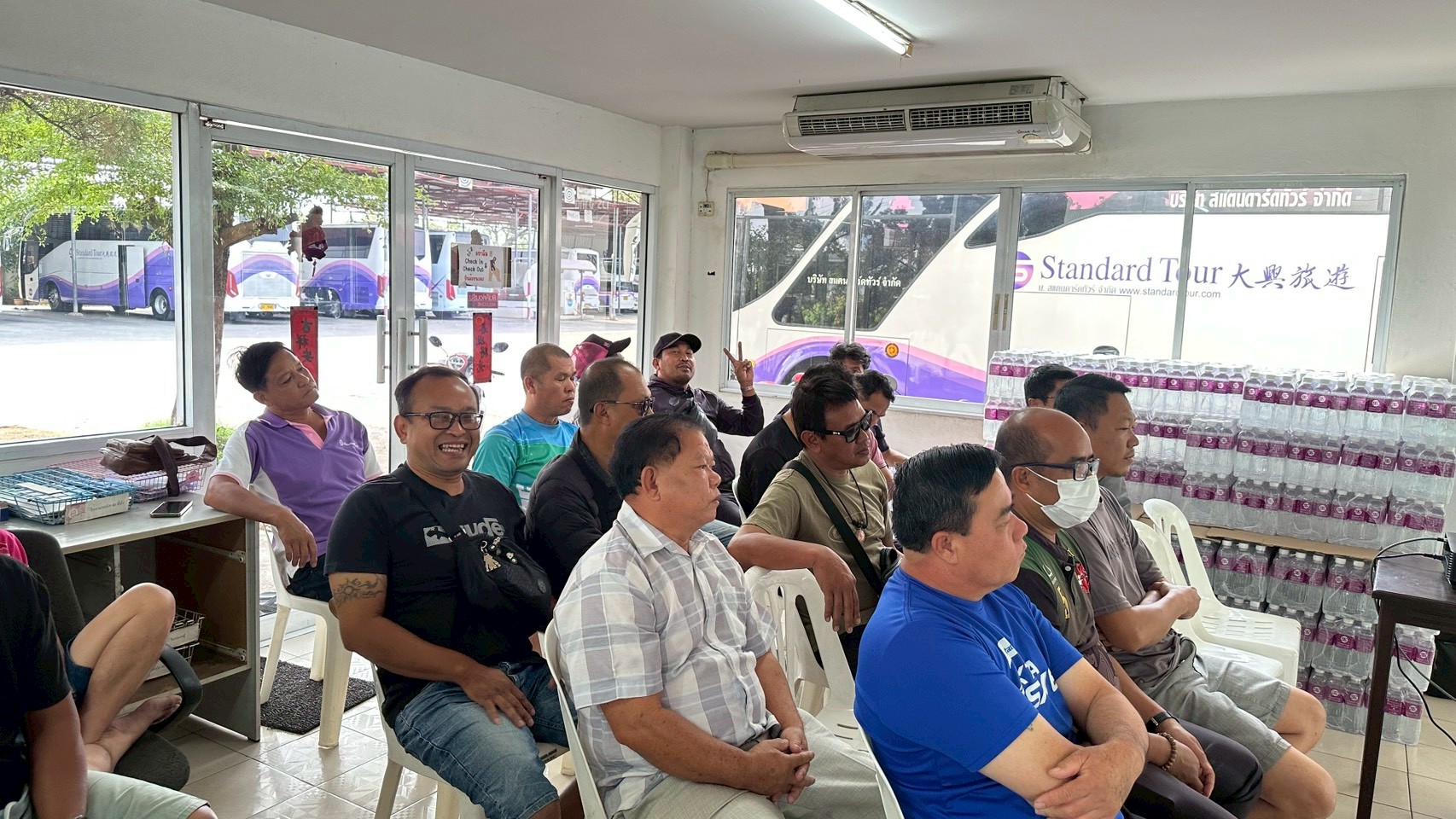 การจัดอบรมพนักงานขับรถ บริษัท สแตนดาร์ด ทัวร์ ประจำปี 2569